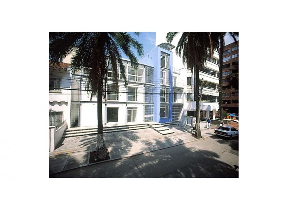 ALQUILO OFICINA VERSALLES