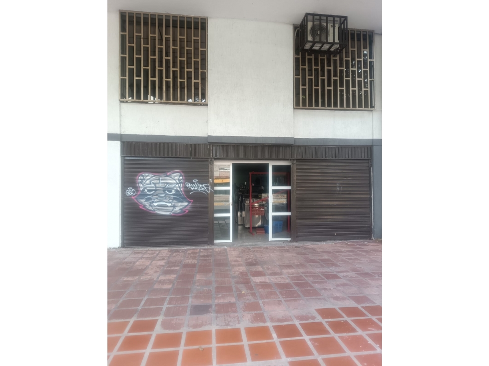 ALQUILO LOCAL SAN VICENTE