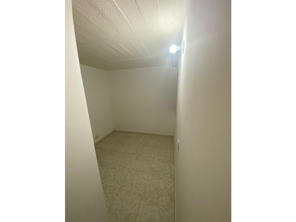APARTAMENTO EN VENTA PRIMERO DE MAYO — foto 3