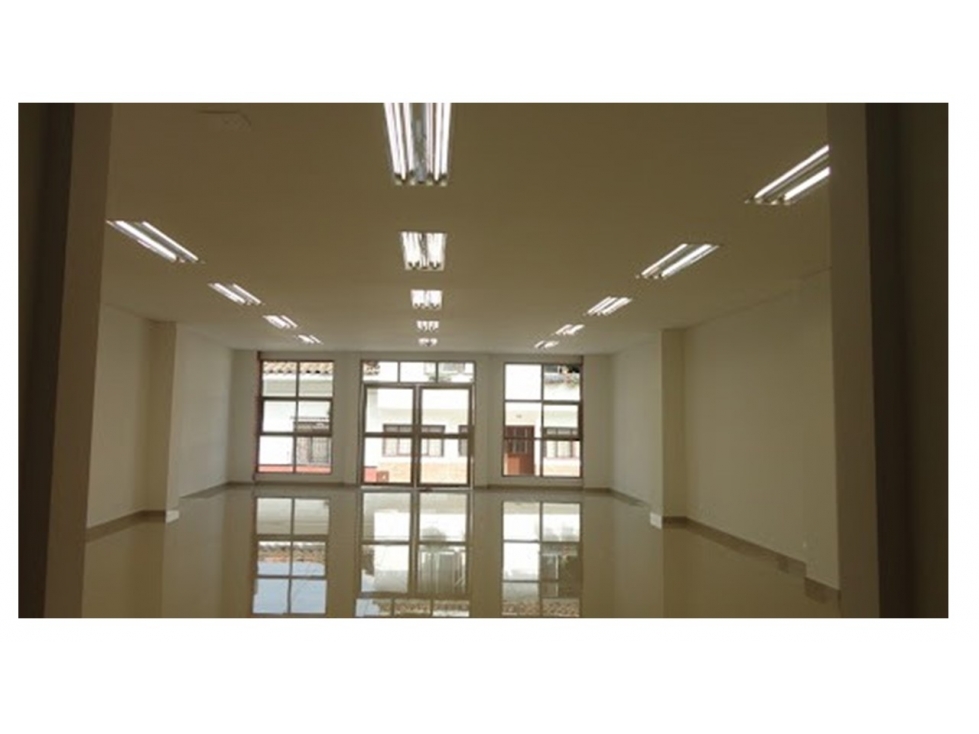 ALQUILO EDIFICIO LIBERTADORES — foto 3