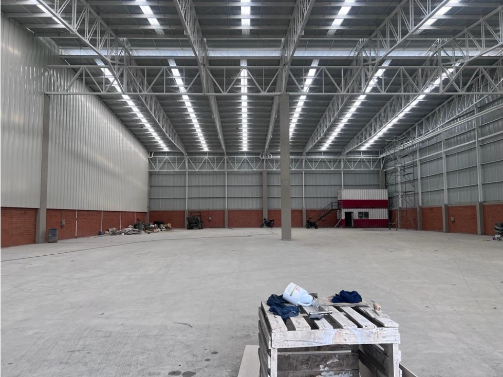ALQUILER VENTA BODEGA PALMASECA — foto 4