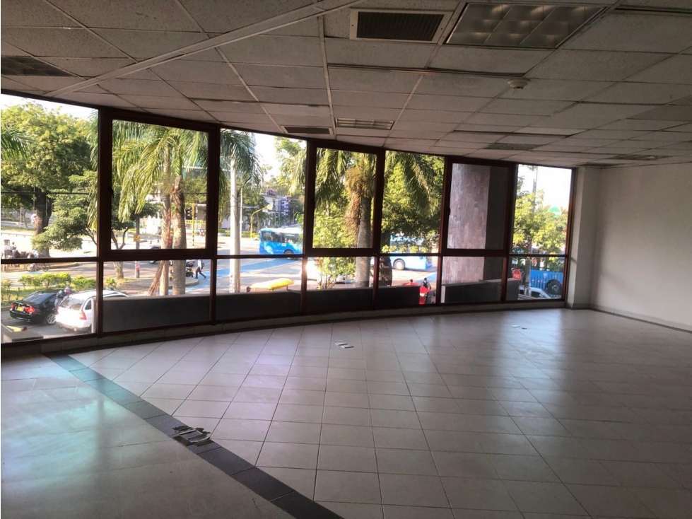 ALQUILO OFICINA CIUDAD JARDIN — foto 4