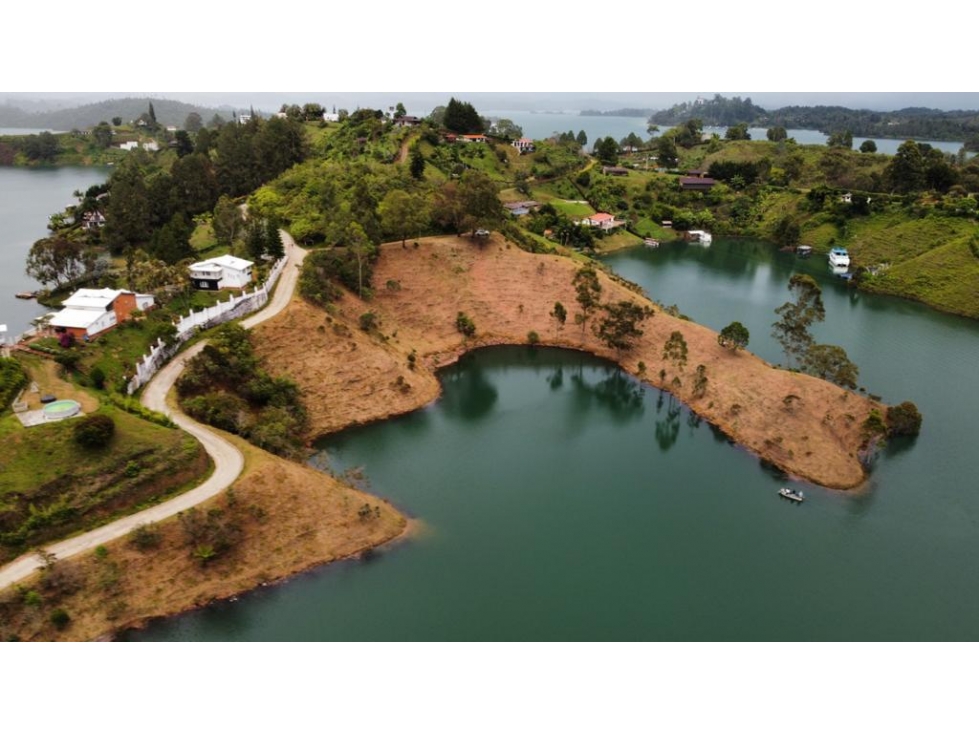 Lote Guatape