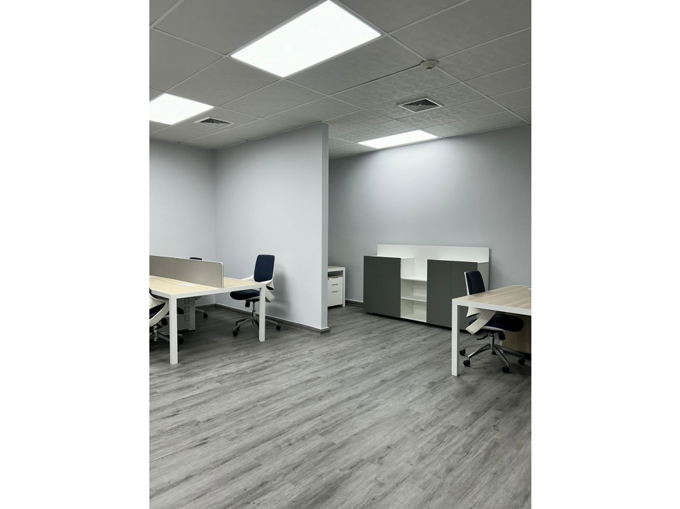 ALQUILER OFICINA AMOBLADO 189mt2 TORRE CREDICORP BANK CALLE 50 PT — foto 5