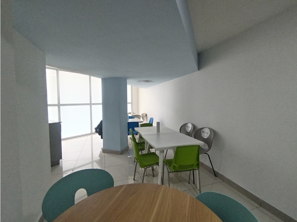 ALQUILER OFICINA AVENIDA BALBOA CP — foto 5