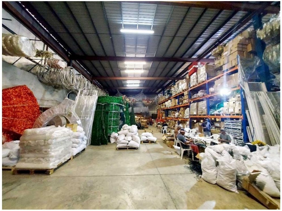 ALQUILER GALERA 1600m2 EN LOS ANGELES, BETANIA — foto 4