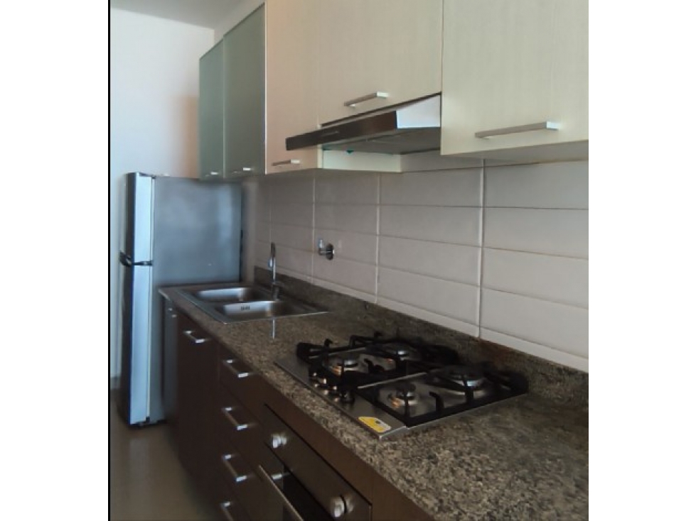 ALQUILER DE APARTAMENTO EN EL CARMEN BELLA VISTA PANAMÁ — foto 3