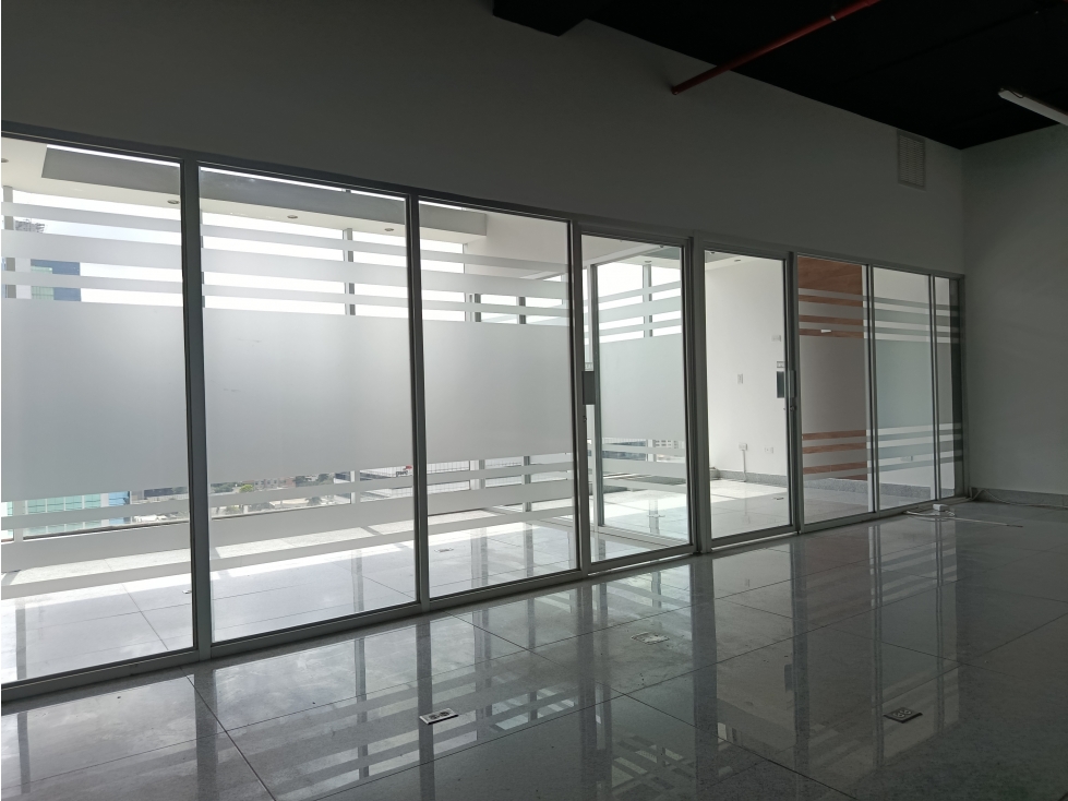 ALQUILER OFICINA 106mt2 TORRE PDC OBARRIO CIUDAD DE PANAMA — foto 2
