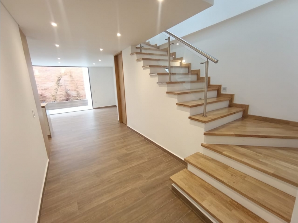 VENTA HERMOSA CASA 150 M2 LA CEJA SECTOR VIVA LA CEJA — foto 2
