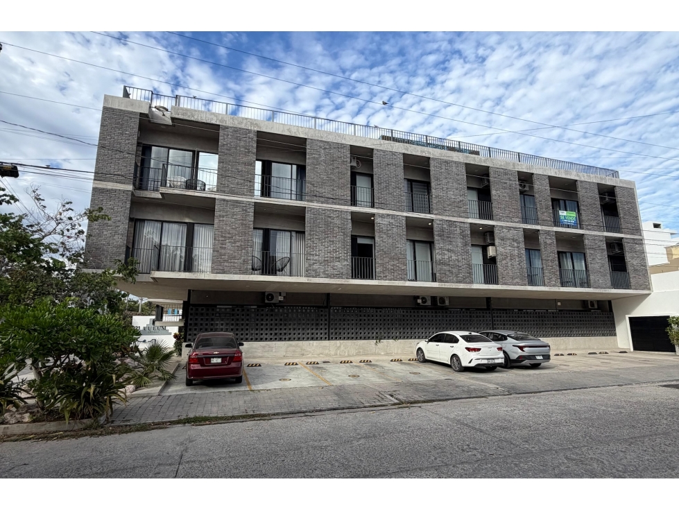Departamento en venta en Sábalo Country, Mazatlán - 1
