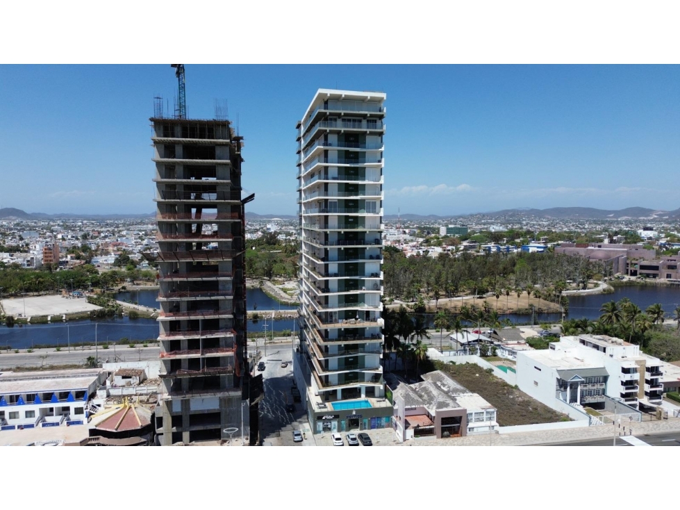 Departamento en venta en el malecón de Mazatlan, Portico