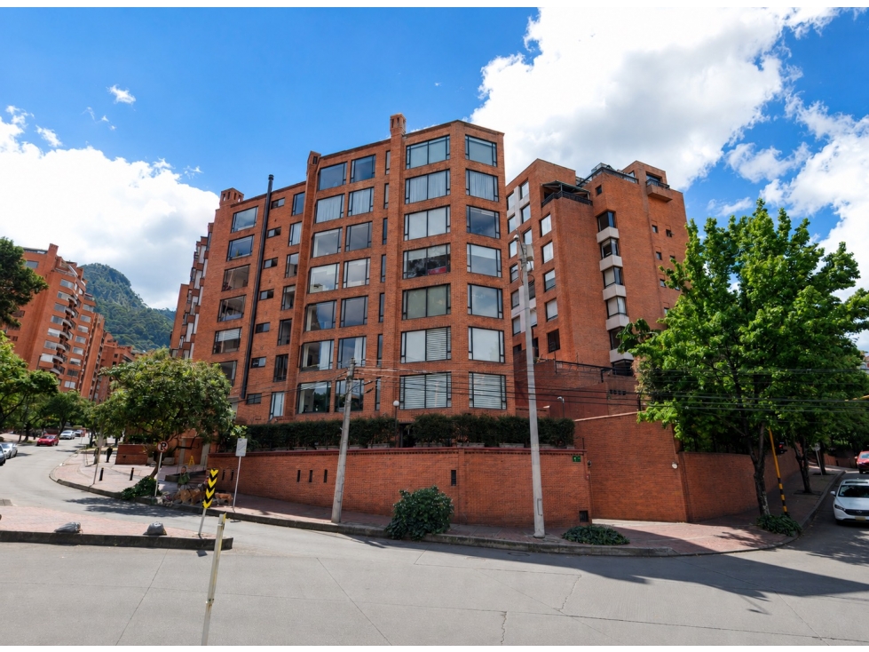 Apartamento en venta en Rosales, Bogotá