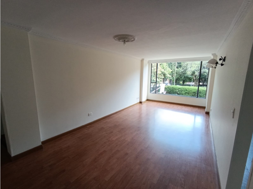 Apartamento en Arriendo, Colina Campestre, Bogotá. — foto 3