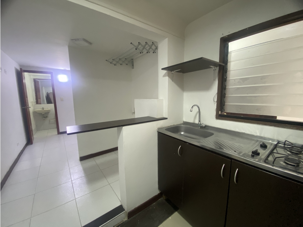 Apartaestudio En Arriendo en Polo Servicios Incluidos - 3
