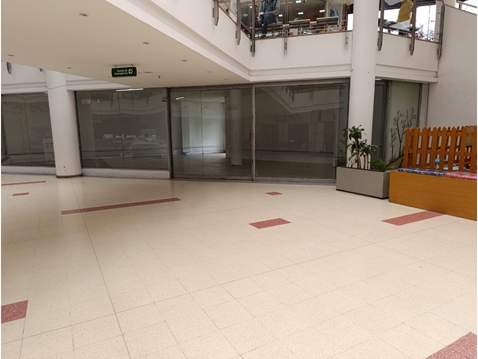 Local en arriendo Centro Comercial Tunal, Bogotá — foto 3