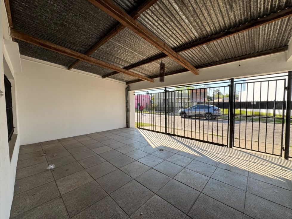 *VENTA* AMPLIA CASA CON LOCAL COMERCIAL EN EL CORAZÓN DE TORRES — foto 3
