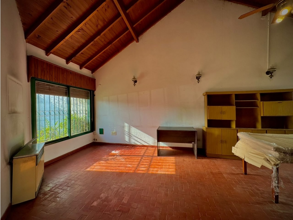 Venta Casa en Bº Sarmiento Ferrocarril Oeste 1314 - 3