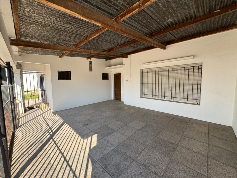 *VENTA* AMPLIA CASA CON LOCAL COMERCIAL EN EL CORAZÓN DE TORRES — foto 4