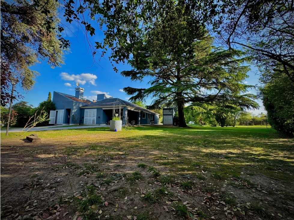 Venta Casa en Las Praderas - 2