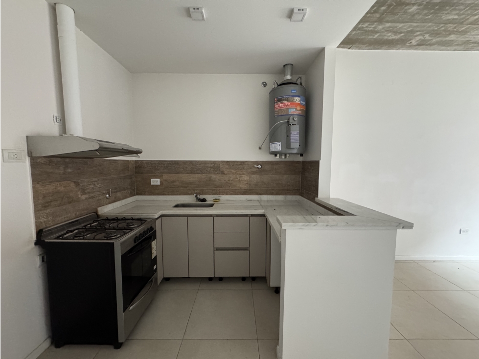 *VENTA* DEPARTAMENTO 2 AMBIENTES CENTRICO P/B - 4