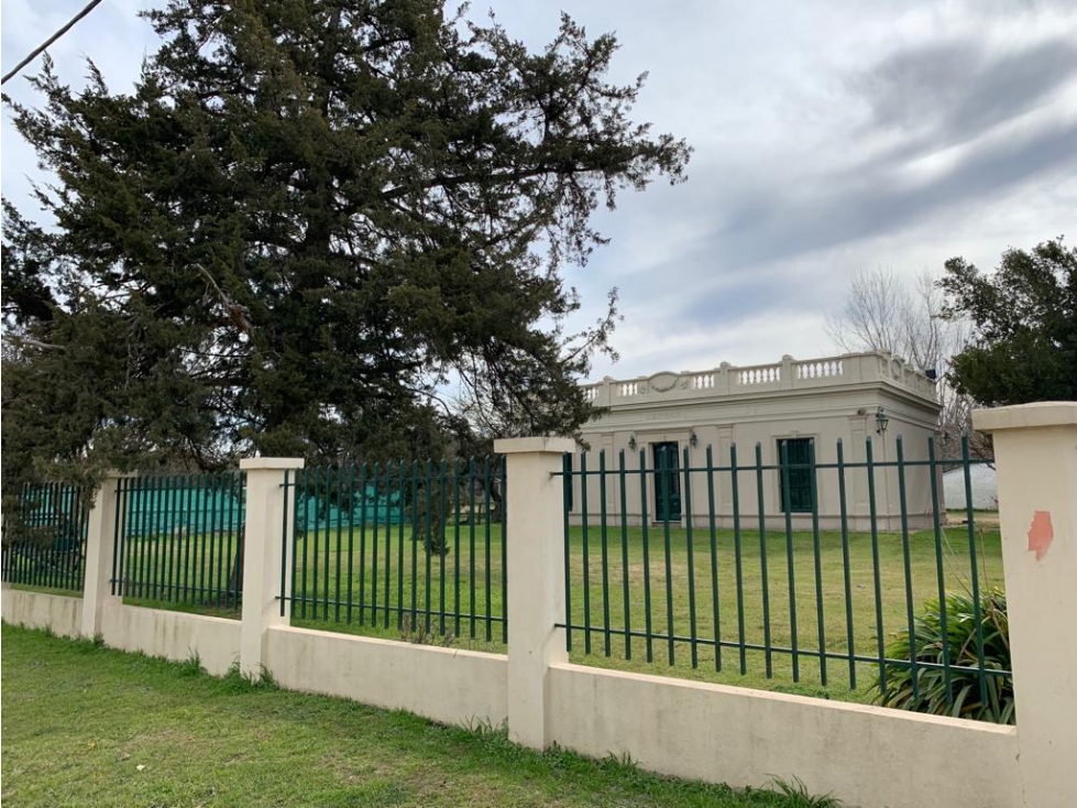 Venta Casa Quinta en B° El Quinto - 2
