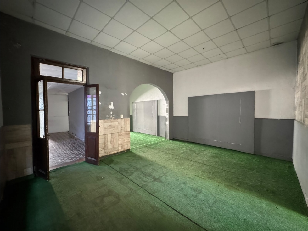 Alquiler Casa comercial Centrica, Alsina 1151 - 3