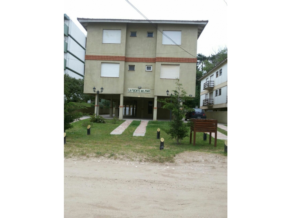Venta Departamento en Villa Gesell - 1
