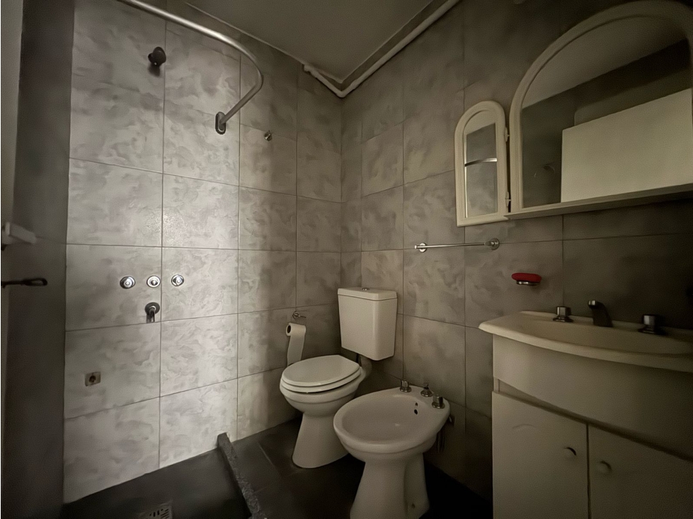 Venta Departamento 2 Ambientes planta baja Centrico - 3