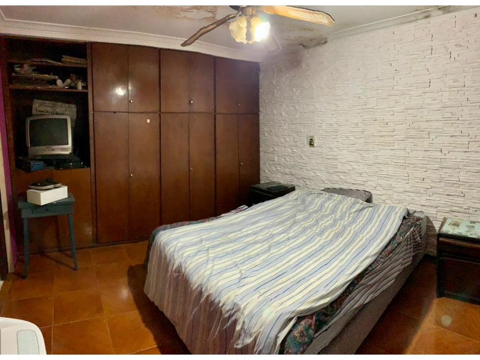 Venta Casa en calle San Luis Gogna - 6