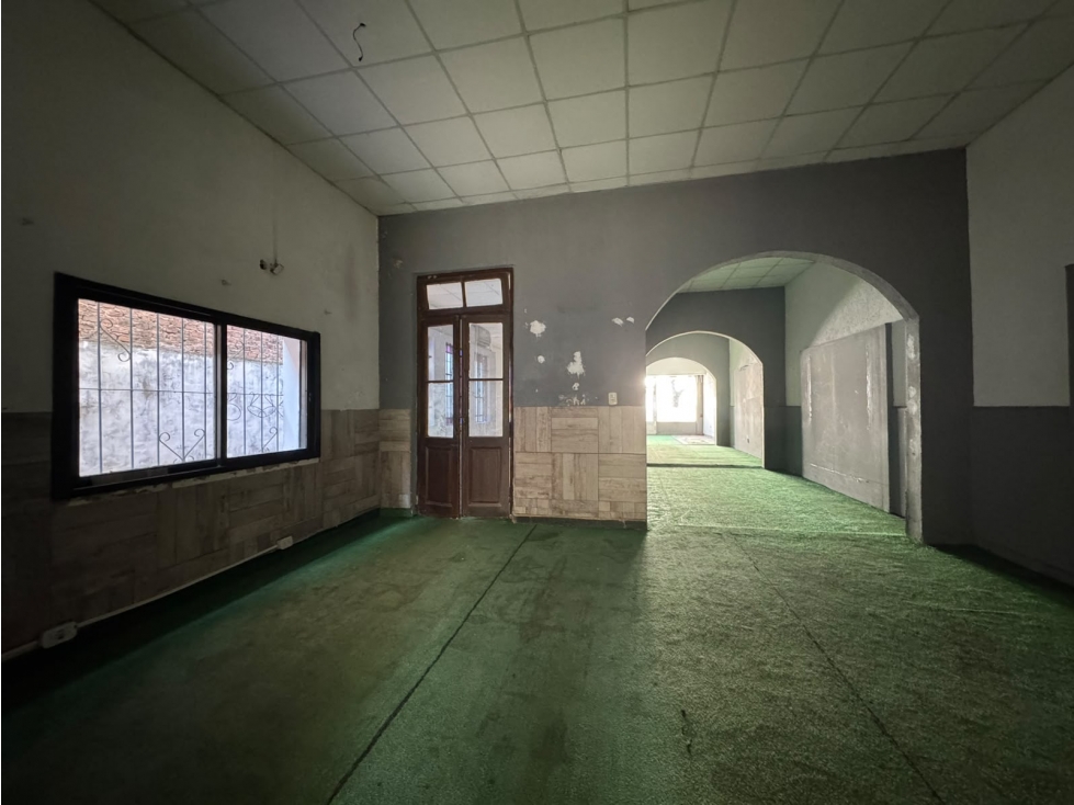 Alquiler Casa comercial Centrica, Alsina 1151 - 2