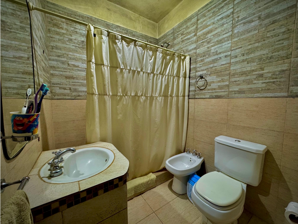 *VENTA* CASA EN Bº EL TREBOL - 6