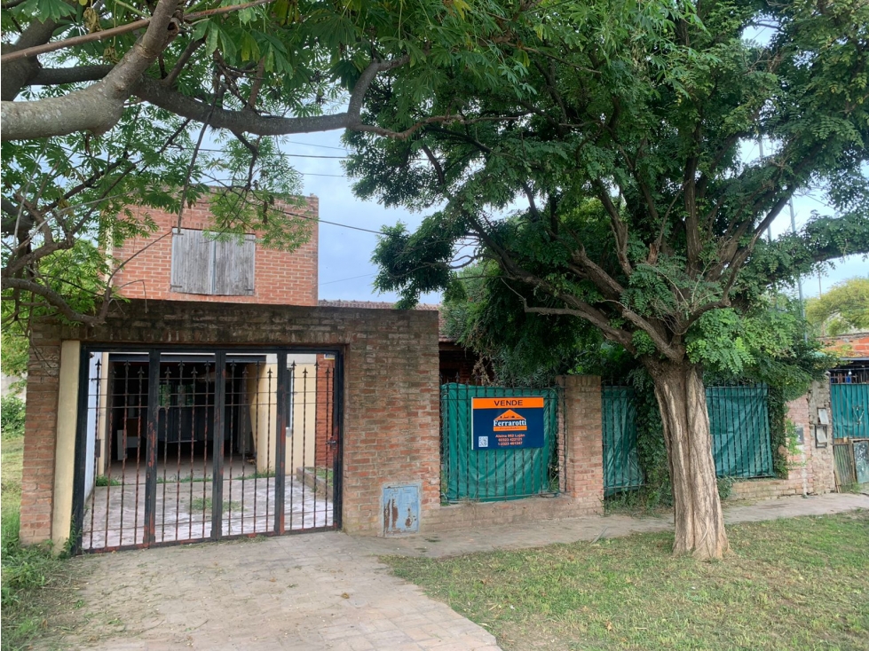 Venta Casa Bº Champagnat, Monjardin 1275 - 1