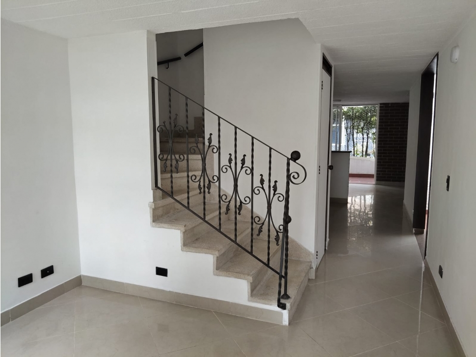 Casa remodelada Suramérica Itagüí