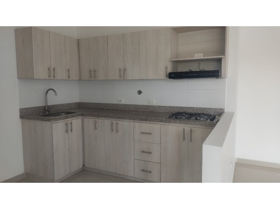 Apartamento sector El Rosal - La Católica — foto 4