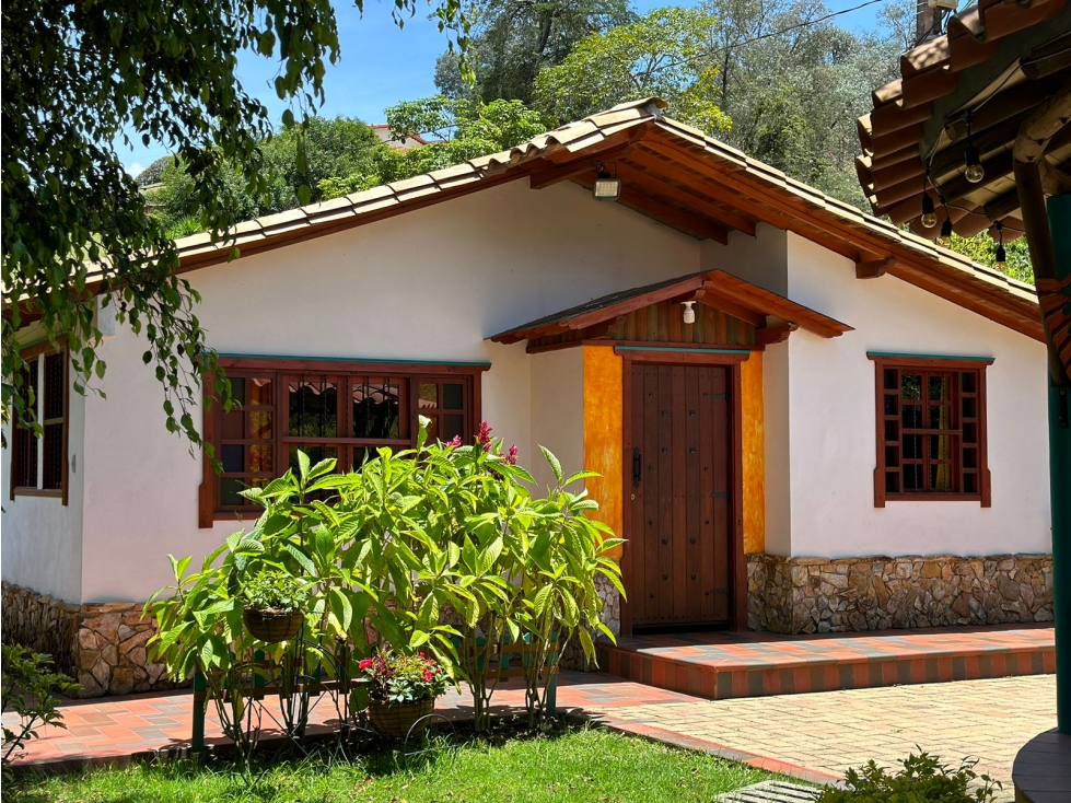 Casa Campestre El Rosal - La Católica