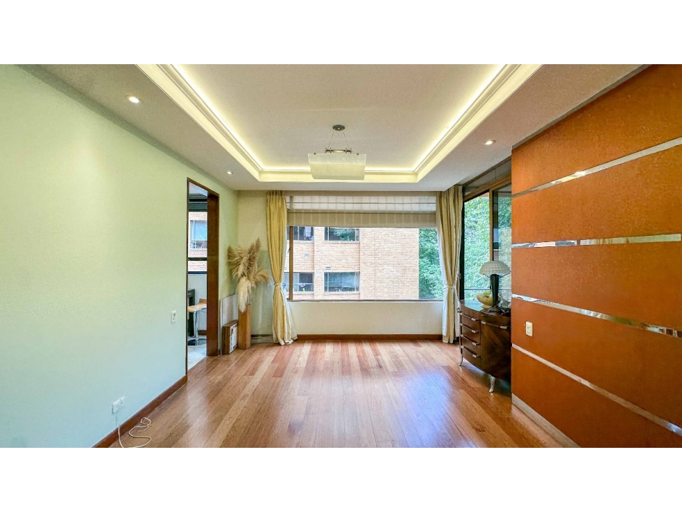 Apartamento en La Cabrera | 250 m², balcón y 3 garajes (AM) — foto 5