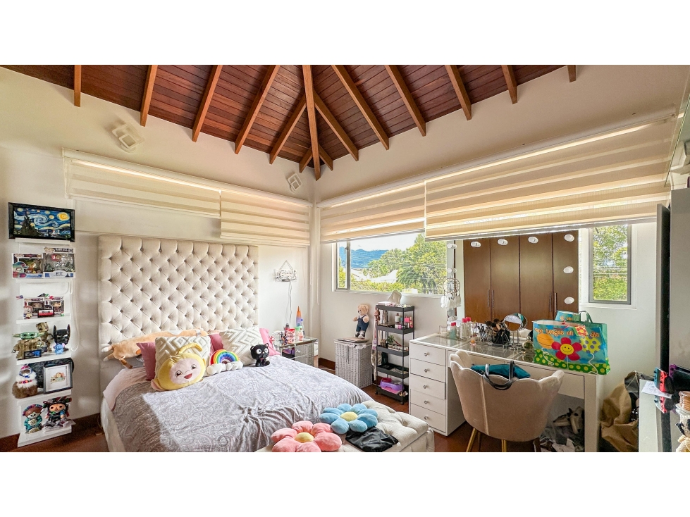 Casa en Cajicá | 345 m², 4 hab y espacios amplios - 1
