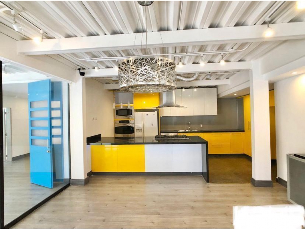 Casa con terrazas y jardines en Santa Ana | 345 m² — foto 5