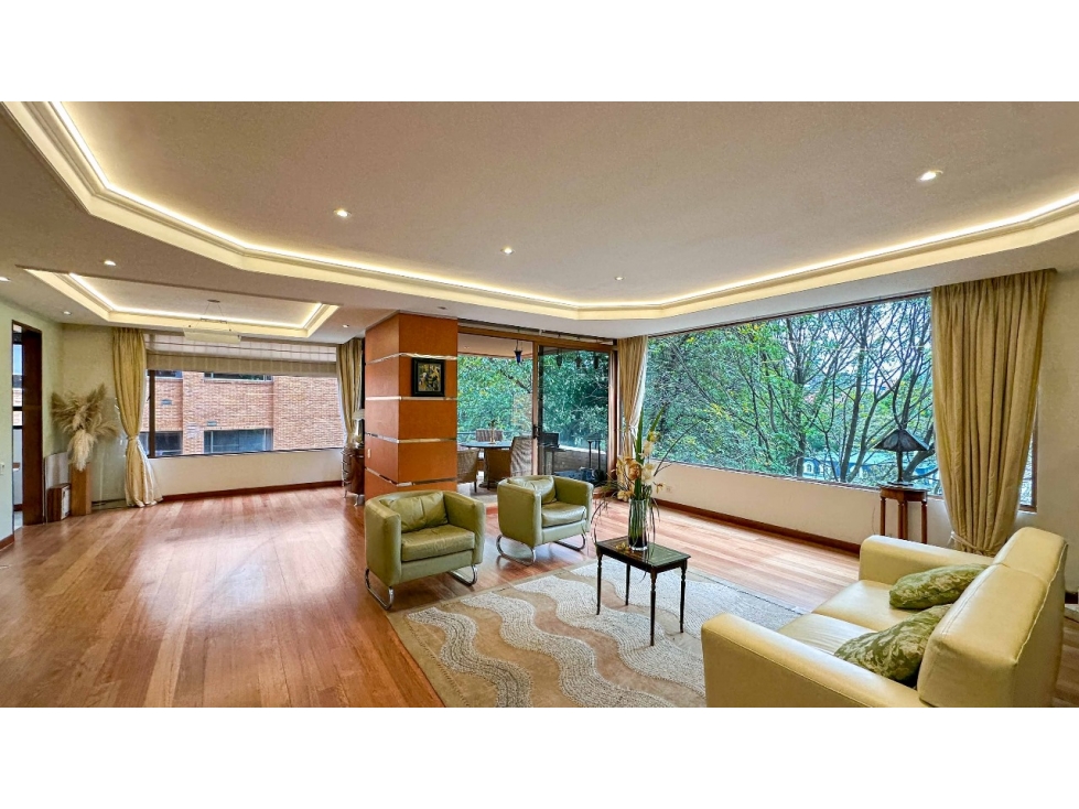 Apartamento en La Cabrera | 250 m², balcón y 3 garajes (AM) — foto 2