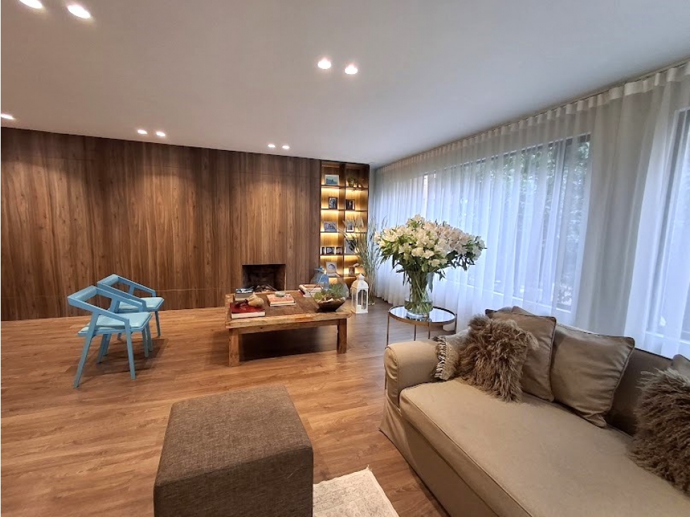 Apartamento en venta en Chicó Reservado, Bogotá — foto 2