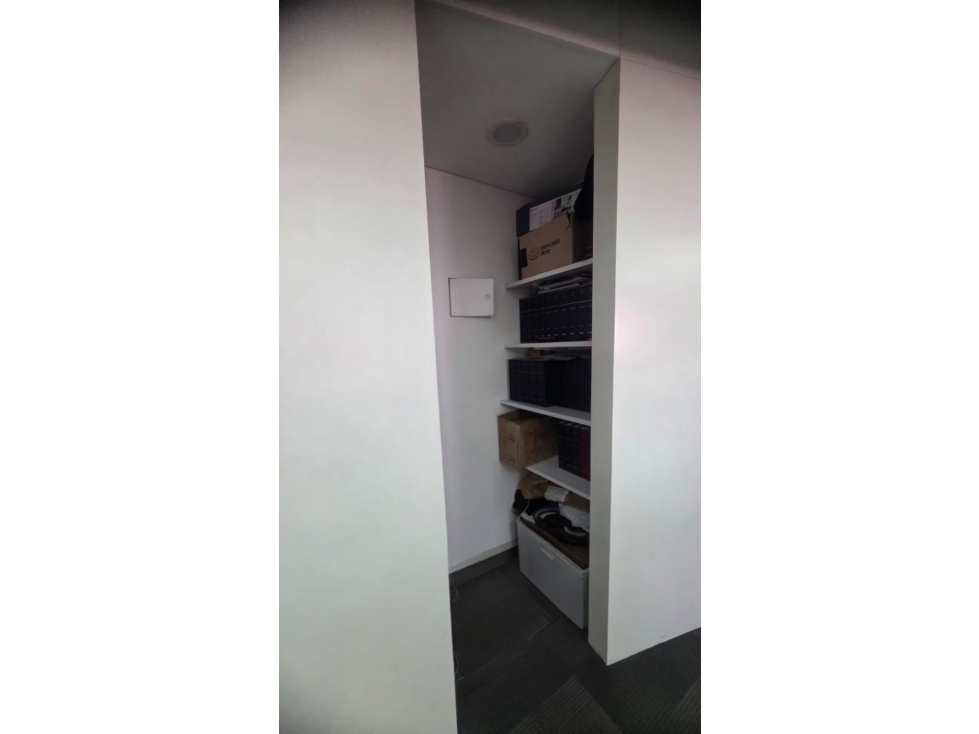 Se Vende North Point Oficina amoblada Ideal para Inversión — foto 4