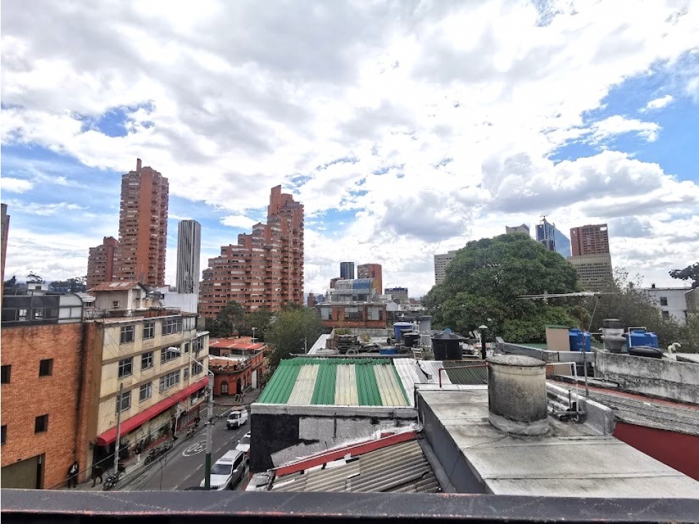 Casa Venta con terraza La Macarena para AIRBNB, Bogota