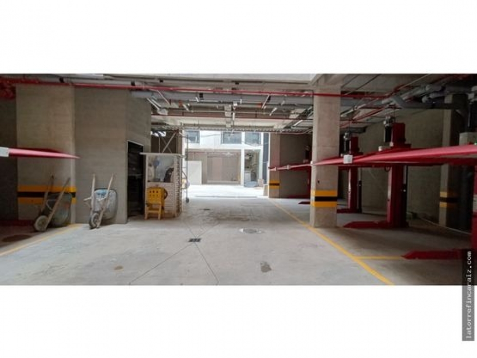 Apartaestudio en venta en el Chico, Bogotá — foto 2