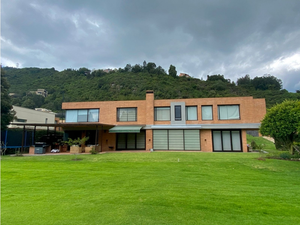 Conjunto Aposentos Casa en Venta o Arriendo