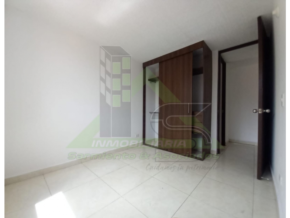 APTO EN ARRIENDO CONJUNTO LOS ÁLAMOS