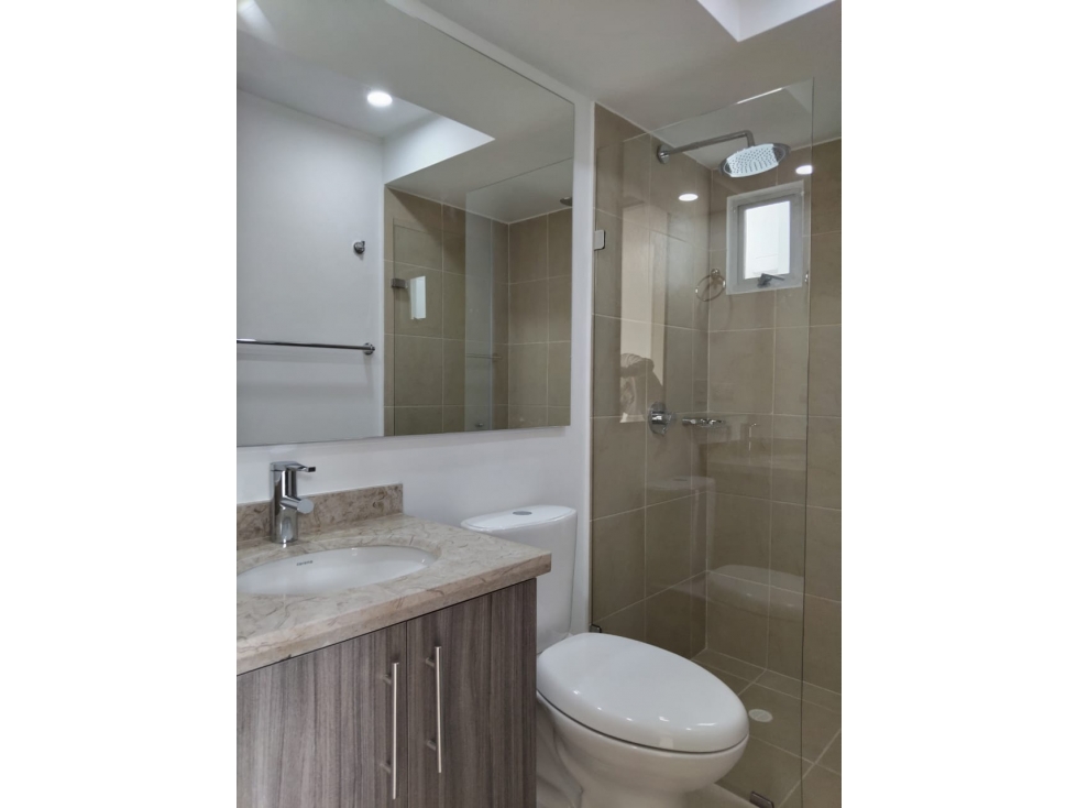 APTO EN ARRIENDO ALDEA SAN MARCO — foto 4