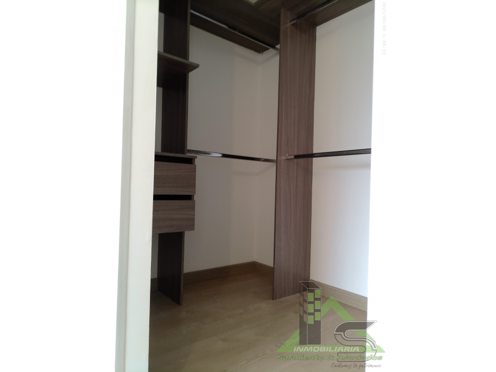 APTO EN ARRIENDO CONJUNTO VERDE ALTO — foto 4