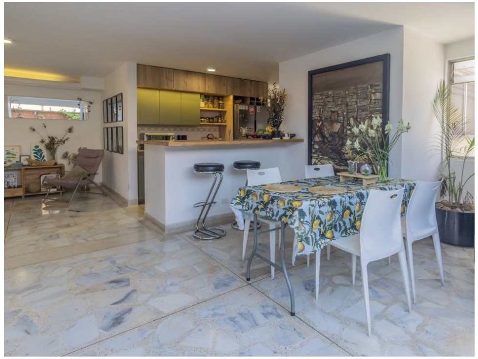 HERMOSO PENTHOUSE DÚPLEX LAURELES 147M2+ 42M2 TERRAZA — foto 4