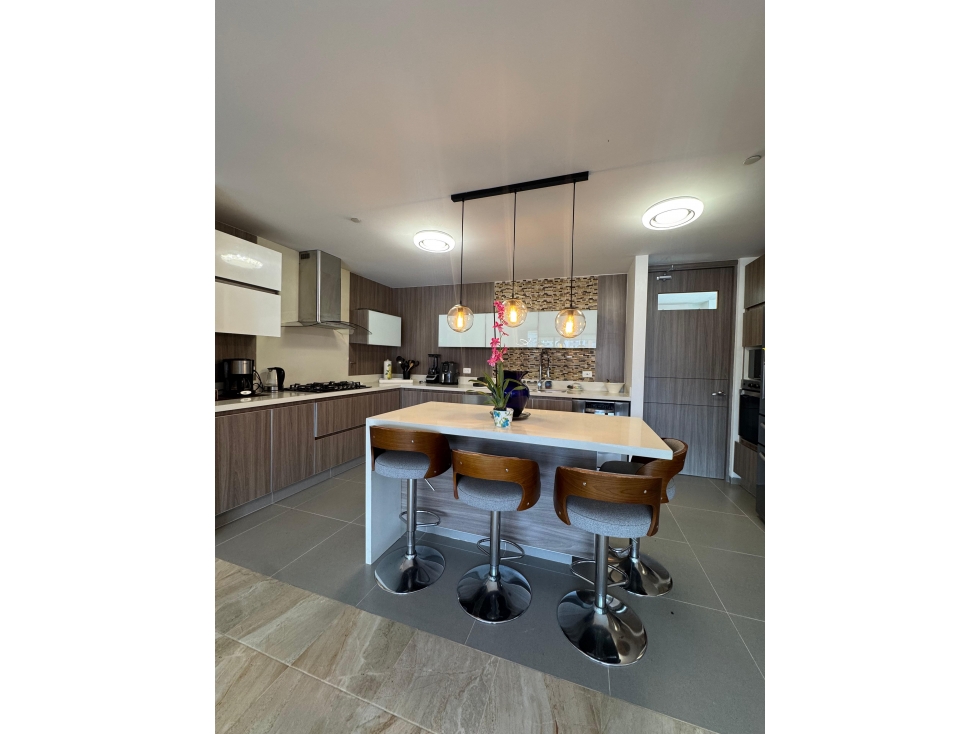 SE VENDE APARTAMENTO SECTOR ENVIGADO ESMERALDAL* — foto 5