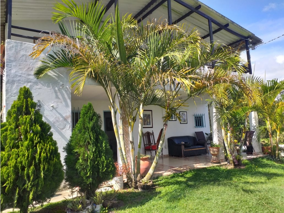 SE VENDE FINCA EL PEÑOL CERCA A LA REPRESA *